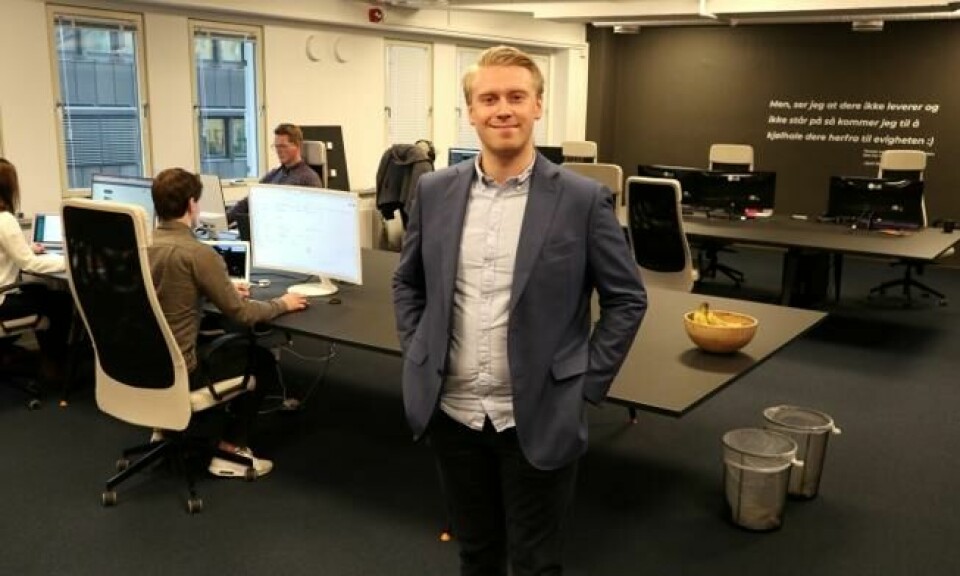 Adrian Søbyskogen har skapt et selskap som omsetter for over 10 millioner og har totalt 12 ansatte. Selv beskriver de seg som Norges råeste markedsbyrå. Foto: Roger Grosvold/ABC Nyheter Adrian Søbyskogen har skapt et selskap som omsetter for over 10 millioner og har totalt 12 ansatte. Selv beskriver de seg som Norges råeste markedsbyrå. Foto: Roger Grosvold/ABC Nyheter