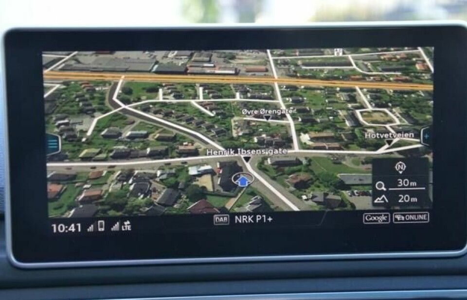 Men navigasjon trodde ikke Ernst Olav Pagel ville ha noe for seg for den jevne bilfører... I dag kan få konkurrere med Audi på nettopp slike systemer. Men navigasjon trodde ikke Ernst Olav Pagel ville ha noe for seg for den jevne bilfører... I dag kan få konkurrere med Audi på nettopp slike systemer.