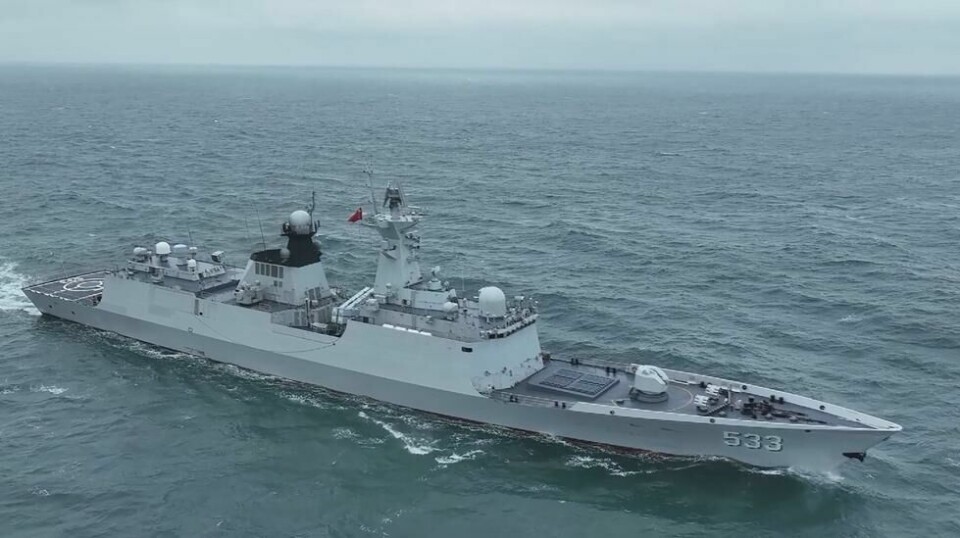 Dette udaterte bildet, frigitt 24. mai 2024 av det kinesiske militæret, viser et marinefartøy under militærøvelsen «Joint Sword-2024A» på et ukjent sted. Foto: Eastern Theater Command of China's People's Liberation Army / AFP