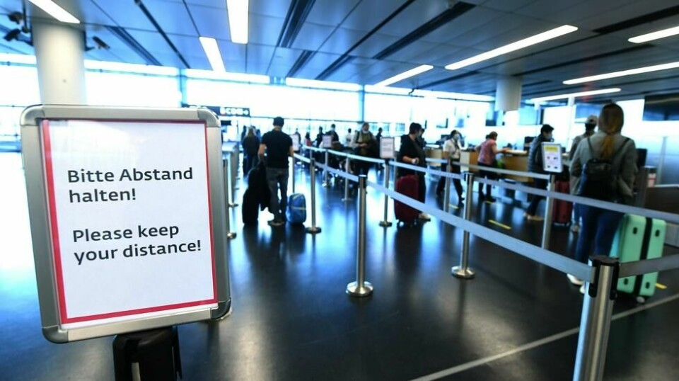 Det er allerede innført mange restriksjoner ved flyplassen i Wien. Nå åpner de for at man kan ta coronatest på selve flyplassen.