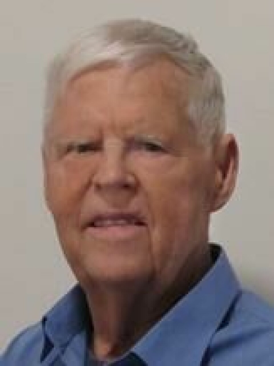 Per Oscar Kjendlie (84) var i tyveårene da han plutselig sto overfor et valg mange vil oppleve som umulig. Risiker livet som jagerflypilot i turbulente krigstider, eller vink farvel til guttedrømmen om å bli pilot. Per Oscar Kjendlie (84) var i tyveårene da han plutselig sto overfor et valg mange vil oppleve som umulig. Risiker livet som jagerflypilot i turbulente krigstider, eller vink farvel til guttedrømmen om å bli pilot. Foto: Privat/Per O. Kjendlie