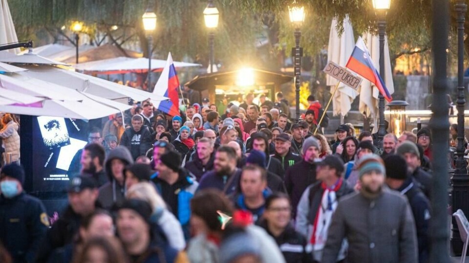 En demonstrasjon mot coronatiltak i Slovenias hovedstad Ljubljana i oktober 2021.