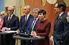 Høyres Ine Eriksen Søreide ba statsminister Jonas Gahr Støre (Ap) og finansminister Jens Stoltenberg (Ap) holde kontakt med Stortinget dersom det skulle bli behov for ytterligere støtte til Ukraina allerede før sommeren. Foto: Amanda Pedersen Giske / NTB