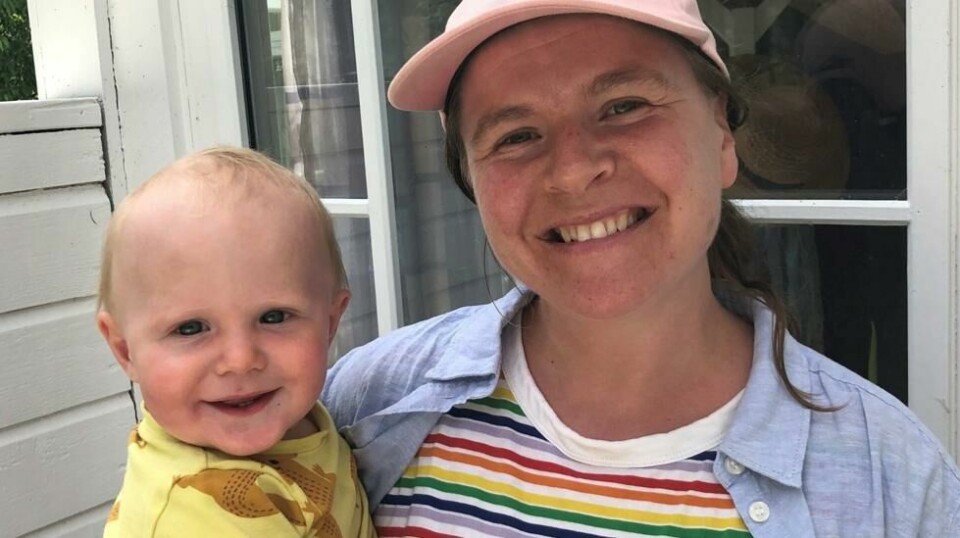 Anne og sønnen Pål får ikke ha noen juridisk tilknytning. Dette fikk familien på fem vite forrige uke.