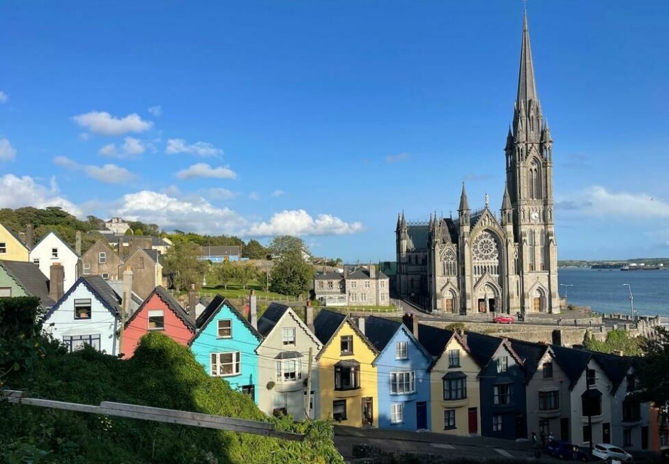 Vakre Cobh uttales Cove og går for å være en av Irlands vakreste steder. Cobh er et must å stikke innom ved besøk til Cork. Vakre Cobh uttales Cove og går for å være en av Irlands vakreste steder. Cobh er et must å stikke innom ved besøk til Cork. Foto: Sverre Bjørstad Graff