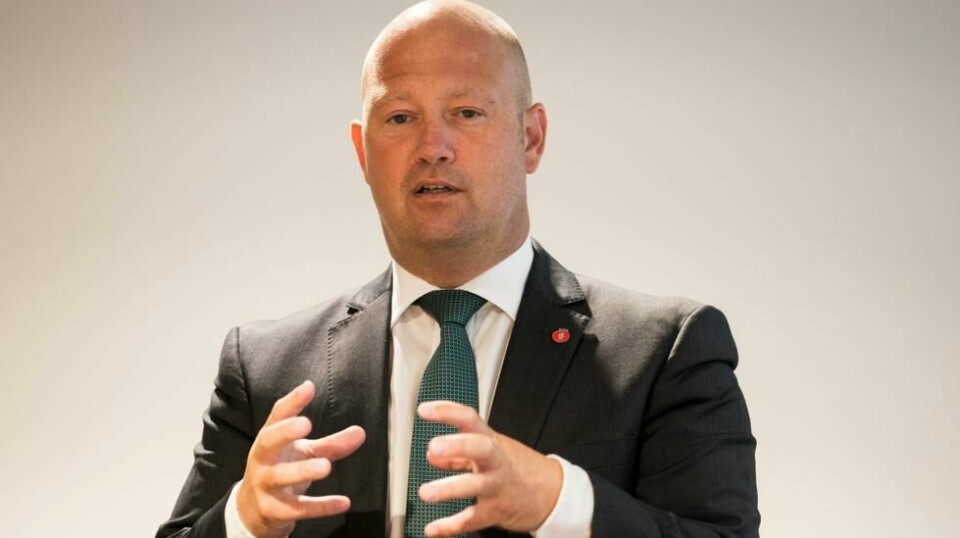Justis- og beredskapsminister Anders Anundsen må svare på hva han har gjort angående asylbarn som utnyttes i kriminell virksomhet.