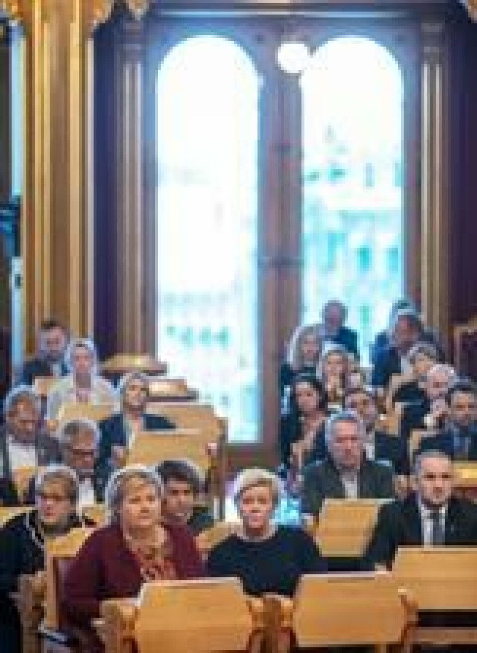 Må statsminister Erna Solberg gi etter for bompengekrav fra Frp? her sammen med finansminister Siv Jensen i Stortingssalen under regjeringserklæringen. Foto: Ole Berg-Rusten / NTB Scanpix Må statsminister Erna Solberg gi etter for bompengekrav fra Frp? her sammen med finansminister Siv Jensen i Stortingssalen under regjeringserklæringen. Foto: Ole Berg-Rusten / NTB Scanpix Foto: Ole Berg-rusten / NTB scanpix