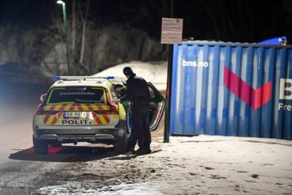 En mann ble funnet død i Lørenskog i april 2023. Tirsdag starter rettssaken mot to menn som er tiltalt for drap og medvirkning til drap.