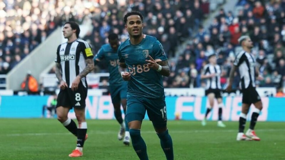 Justin Kluivert scoret tre ganger for Bournemouth mot Newcastle.