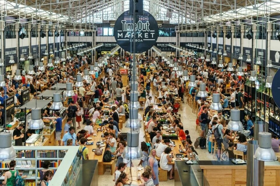 Du kan ta deg god tid til en tur til Time Out Market dersom du velger å ta en Stopover i Lisboa i Portugal med TAP Air. Du kan ta deg god tid til en tur til Time Out Market dersom du velger å ta en Stopover i Lisboa i Portugal med TAP Air. Foto: Dreamstime