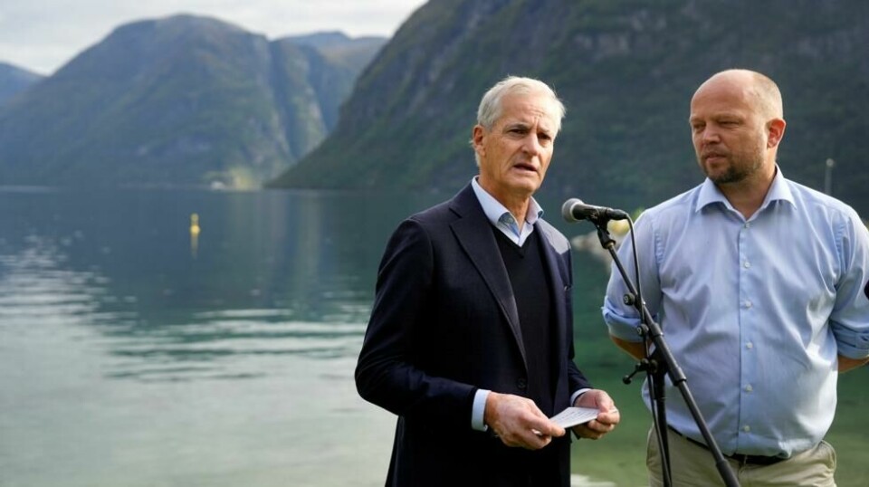 Statsminister Jonas Gahr Støre (Ap) og finansminister Trygve Slagsvold Vedum (Sp) legger fram statsbudsjettet for 2025 på mandag. Der legger regjeringen til grunn en prisvekst på 3 prosent neste år. Foto: Javad M. Parsa / NTB