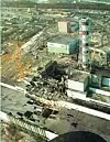 Kjernekraftverket Tjsernobyl fotografert kort tid etter ulykken i april 1986.