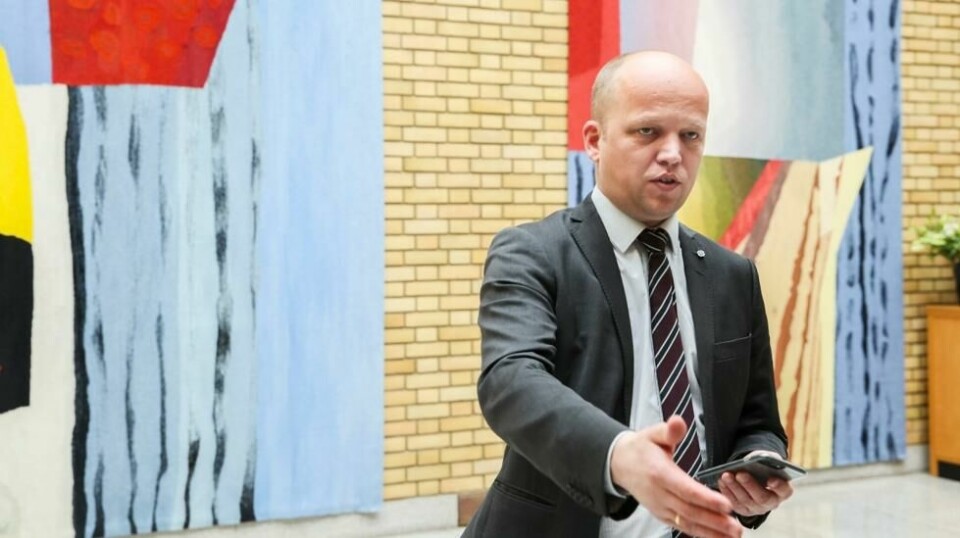 Sp-leder Trygve Slagsvold Vedum mener sammenligningen mellom oljearbeidere og slavedrivere er håpløs.