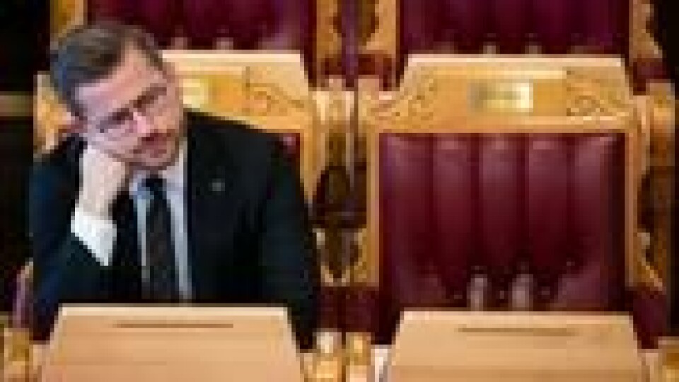 Venstre-politiker Sveinung Rotevatn reagerer på ansettelsen av Jens Stoltenberg som ny sentralbanksjef. Venstre-politiker Sveinung Rotevatn reagerer på ansettelsen av Jens Stoltenberg som ny sentralbanksjef. Foto: Terje Pedersen / NTB
