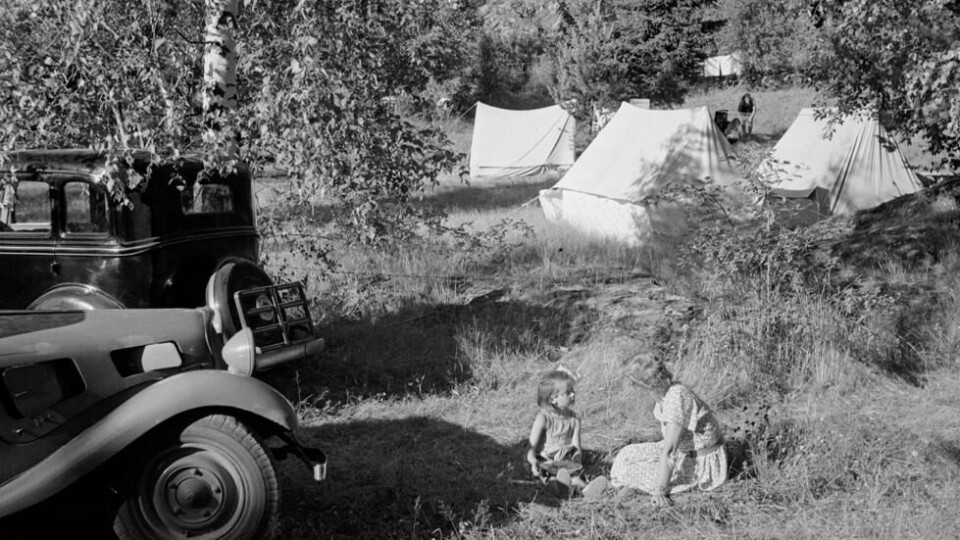 Sommer-idyll på en leirplass ved Oslo-fjorden i 1948. Sommer-idyll på en leirplass ved Oslo-fjorden i 1948. Foto: Billedsentralen / Scanpix