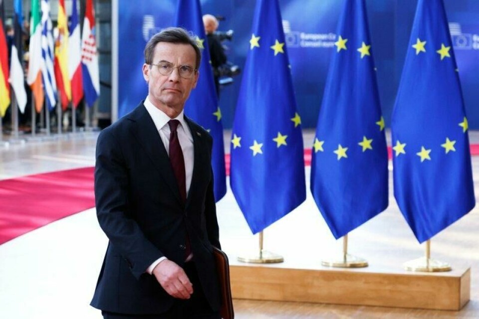 Sveriges statsminister Ulf Kristersson ber Ungarn om ikke å stille seg i veien for en samlet EU-erklæring om Ukraina.