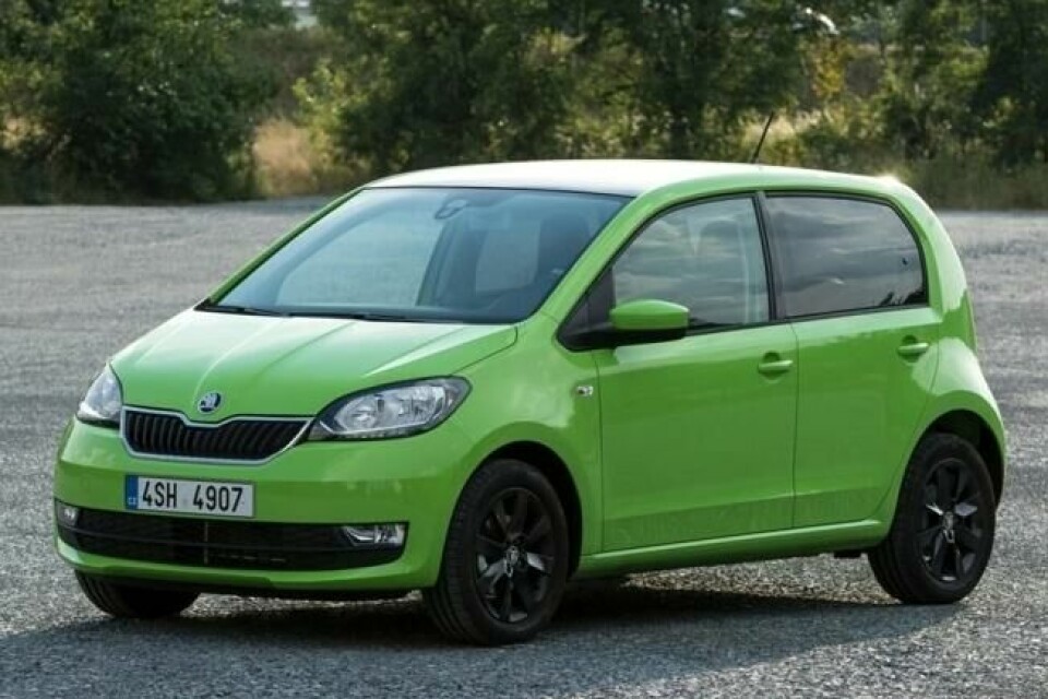 Skoda Citigo er ikke uten en viss sjarm, selv om den i tregeste utgave bruker hele 16,7 sekunder fra 0-100 km/t. Skoda Citigo er ikke uten en viss sjarm, selv om den i tregeste utgave bruker hele 16,7 sekunder fra 0-100 km/t.