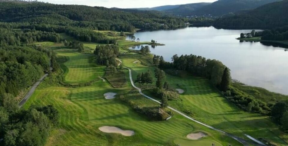 Bjaavann Golfklubb fikk vist frem banen sin til Discoverys seere i fjor. Bjaavann Golfklubb fikk vist frem banen sin til Discoverys seere i fjor. Foto: Bjaavann Golfklubb