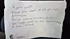Denne lappen var festet under vindusviskeren på bilen til Anders, med oppfordring til å tenke på menneskene og jordas framtid. Foto: Privat.