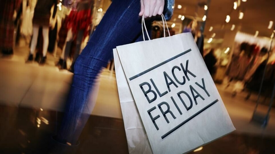 Black Friday har blitt en populær handledag. Du kan gjøre noen gode kjøp, men du bør sjekke nøye om du faktisk får en god pris.