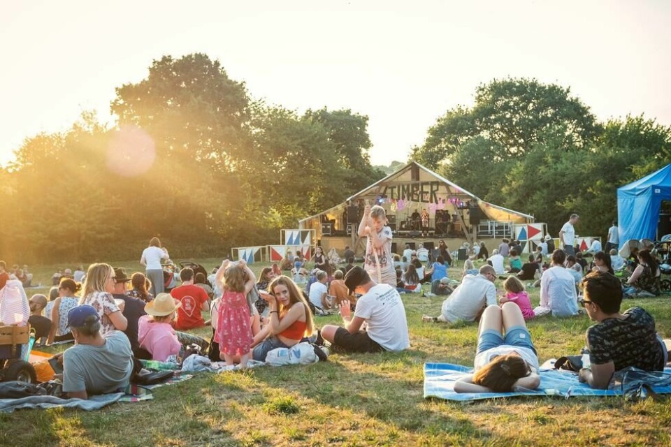 TIMBER: Den alternative festivalen i hjertet av England passer for alle. TIMBER: Den alternative festivalen i hjertet av England passer for alle. Foto: Bjørn Moholdt