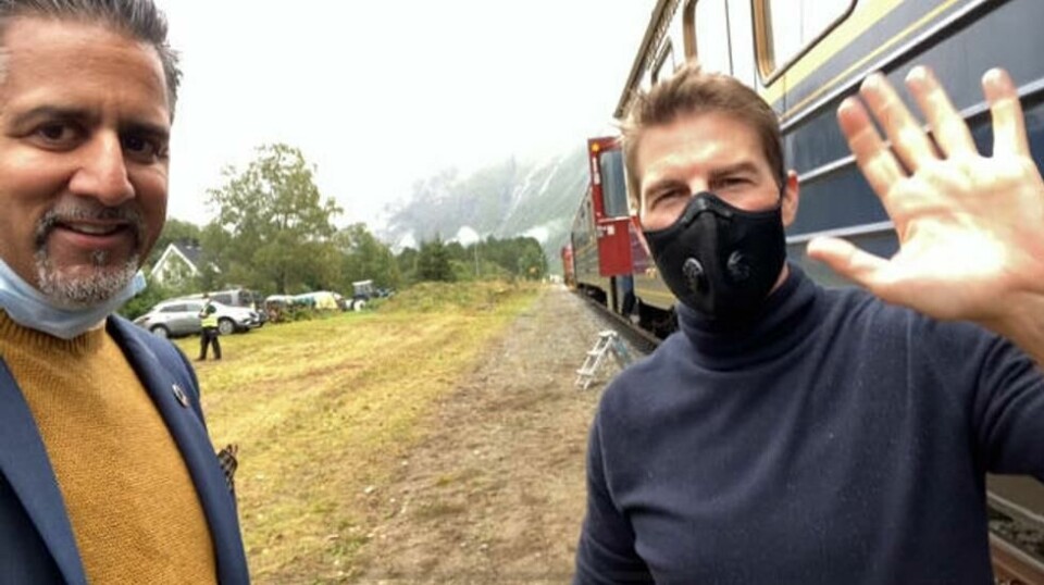Skuespiller Tom Cruise kommer tilbake til Norge for å spille inn nok en Mission:Impossible-fiilm. Sist var han i Romsdalen for å spille inn «Mission Impossible 7» i 2020. Her sammen med daværende kulturminister Abid Raja.