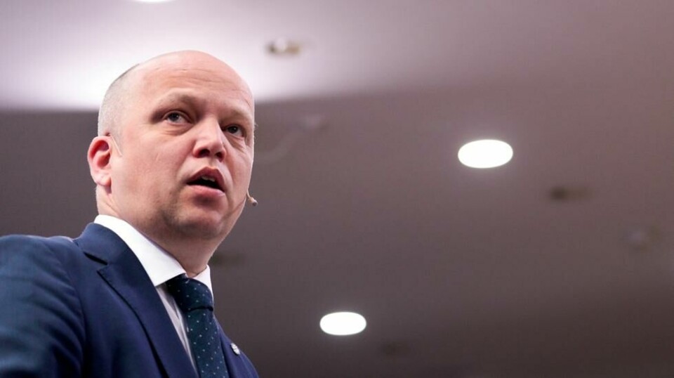 Finansminister Trygve Slagsvold Vedum (Sp) forsvarer satsingen med at spill er lovlig. Foto: Javad Parsa / NTB