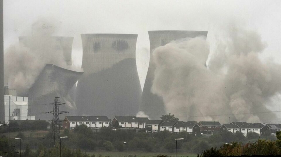 Kullforbruket har falt drastisk i Storbritannia, og kullkraftverk legges ned i raskt tempo. Kullkraftverket Ferrybridge i Nord-England ble stengt i 2016. 13. oktober 2019 ble deler av den gjenværende infrastrukturen revet med eksplosiver.