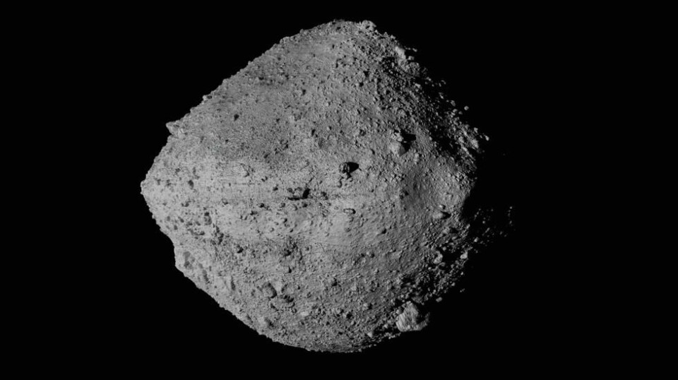 Landingen på den lille asteroiden, som har en radius på cirka 250 meter, var vellykket. Foto: NASA / Goddard / University of Arizona / CSA / York / MDA via AP/NTB