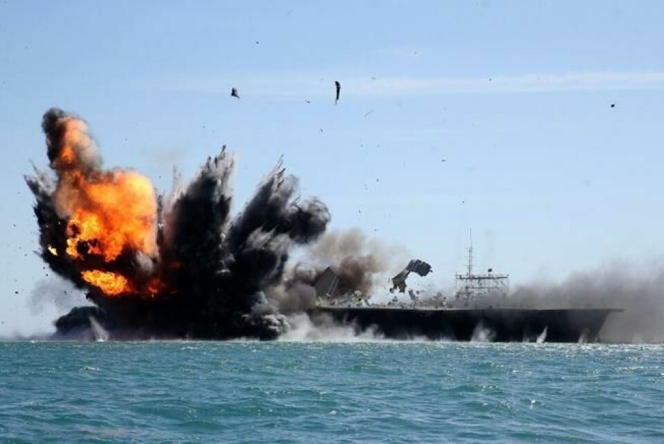 Arkivfoto fra en marineøvelse den iranske revolusjonsgarden gjennomførte i Hormuz-stredet i februar 2015. NTB Scanpix/AFP. Arkivfoto fra en marineøvelse den iranske revolusjonsgarden gjennomførte i Hormuz-stredet i februar 2015. NTB Scanpix/AFP.