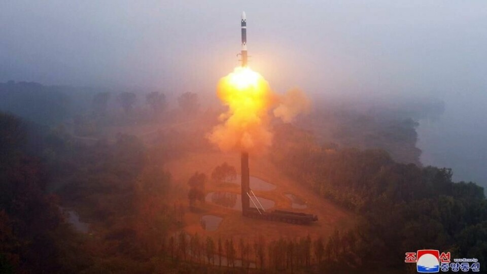 Nord-Korea hevder dette bildet skal vise en oppskyting av et interkontinentalt ballistisk missil av typen Hwasong-19 tidligere denne uken. Nord-Korea hevder dette bildet skal vise en oppskyting av et interkontinentalt ballistisk missil av typen Hwasong-19 tidligere denne uken. Foto: KCNA / AFP / NTB