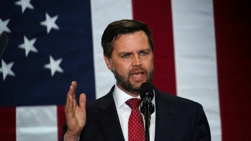 Den republikanske visepresidentkandidaten JD Vance har kalt Trump «Amerikas Hitler», en dårlig mann og moralsk forkastelig. Nå skal han hjelpe Trump å vinne presidentvalget.