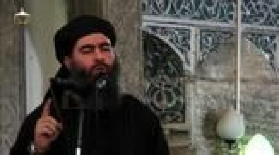 Lederen av «Den islamske stat» (IS), Abu Bakr al-Baghdadi, erklærer opprettelsen av et «kalifat» i en moské i Mosul sommeren 2014, kort tid etter at gruppen erobret byen og store landområder i en sjokkoffensiv. Lederen av «Den islamske stat» (IS), Abu Bakr al-Baghdadi, erklærer opprettelsen av et «kalifat» i en moské i Mosul sommeren 2014, kort tid etter at gruppen erobret byen og store landområder i en sjokkoffensiv. Foto: Str / AFP