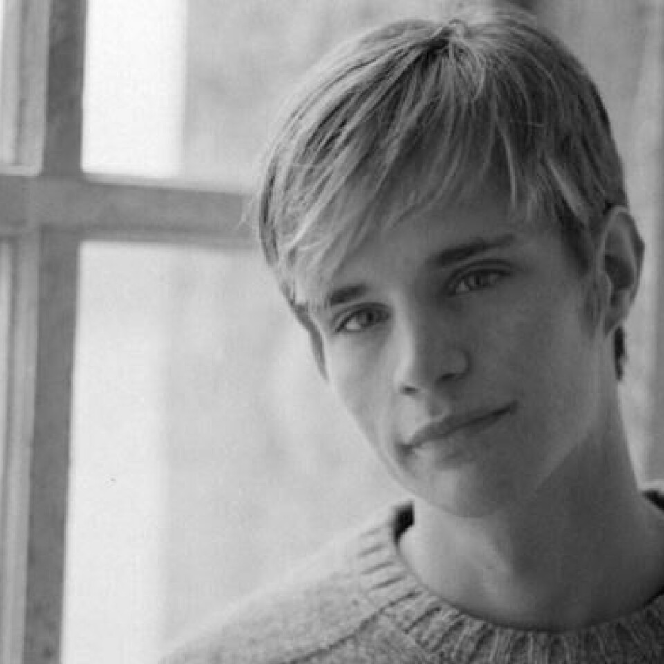 Matthew Shepard ble beskrevet som en energisk, tilpasningsdyktig og empatisk gutt med et fantastisk smil. Han kunne flere språk etter å ha gått på en internasjonal skole i Sveits, og var interessert i teater og politikk. Foto: The Matthew Shepard Foundation Matthew Shepard ble beskrevet som en energisk, tilpasningsdyktig og empatisk gutt med et fantastisk smil. Han kunne flere språk etter å ha gått på en internasjonal skole i Sveits, og var interessert i teater og politikk. Foto: The Matthew Shepard Foundation