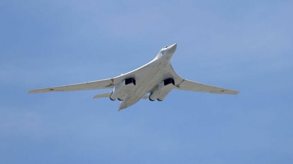 Et fly av typen Tupolev Tu-160 var onsdag på vingene utenfor Bergen. Det har kapasitet til å frakte 40 tonn våpen. Også fredag ble det identifisert russiske fly utenfor kysten av Norge. Nato-øvelsens talsmann ønsker kun å omtale disse som «bombefly». Arkivfoto: NTB Scanpix/REUTERS/RIA Novosti