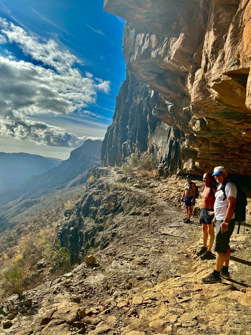 Det ser verre ut enn det var. Fotturer på Gran Canaria kan inneholde svært varierte landskaper. Det ser verre ut enn det var. Fotturer på Gran Canaria kan inneholde svært varierte landskaper. Foto: Tore Ulabrand Johansen