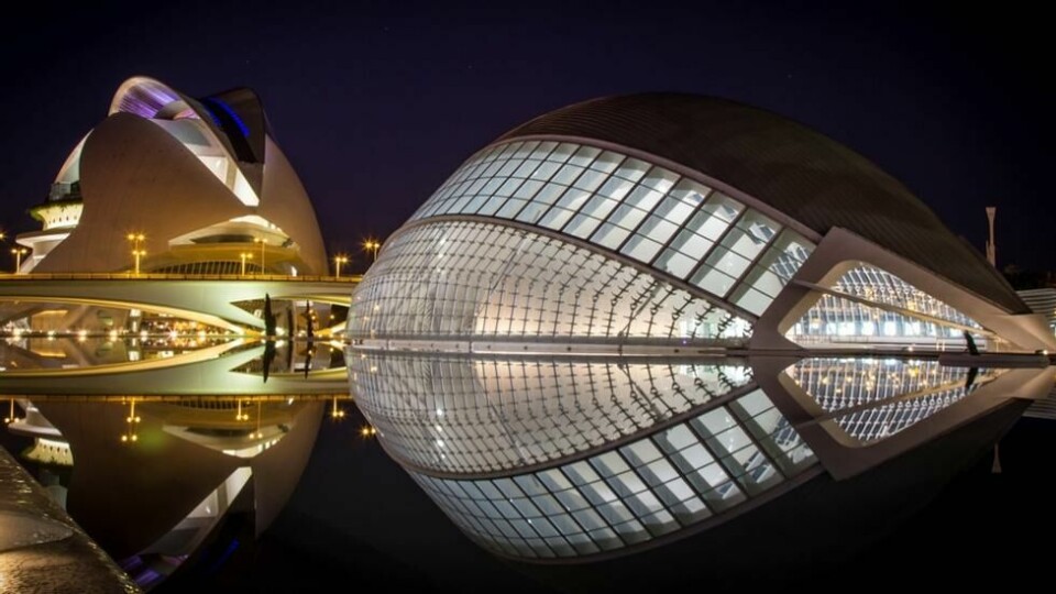 VALENCIA: Spanske byer markerer seg nå generelt i toppen av den bærekraftige utviklingen av turistdestinasjoner i Europa og det satses stort på tiltak innenfor dette feltet. Turistene setter også pris på den nye arkitekturen. VALENCIA: Spanske byer markerer seg nå generelt i toppen av den bærekraftige utviklingen av turistdestinasjoner i Europa og det satses stort på tiltak innenfor dette feltet. Turistene setter også pris på den nye arkitekturen. Foto: Spanias Turistkontor