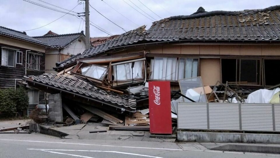 Et sammenrast hus i Wajima etter skjelvet. Et sammenrast hus i Wajima etter skjelvet. Foto: AP