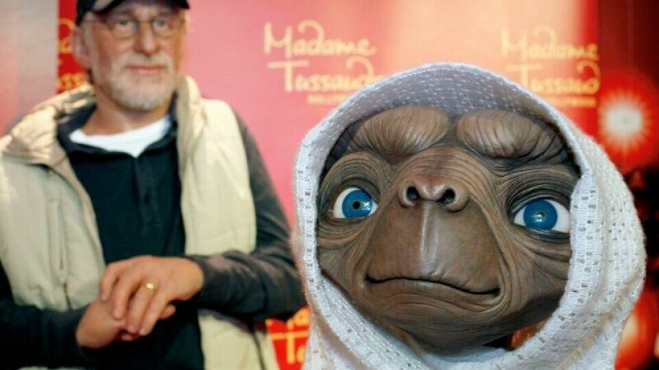 Steven Spielberg og E.T., riktignok som voksmodeller på Madame Tussauds Wax Museum Hollywood.