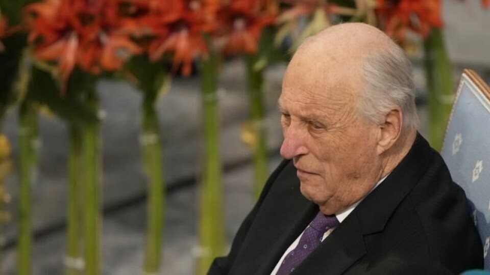 Kong Harald sender sine varme tanker til den svenske kongefamilien og hele det svenske folk etter at ti personer ble drept på en skole i Örebro tirsdag.