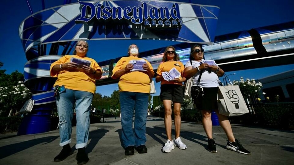 14.000 ansatte ved Disneyland i California truer med å gå ut i streik, den første siden 1984.