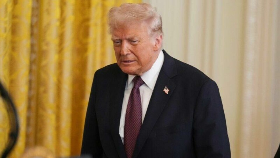 Etter Donald Trumps toll-grep har amerikanernes forventninger det nærmeste halvåret for inntekter, næringslivet og arbeidsmarkedet er på det laveste på tolv år.