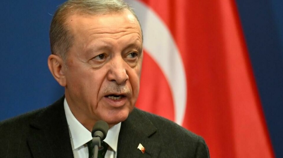 Erdogan skal snart besøke Egypt for første gang på lenge, og nå skal Egypt også få tilgang på ettertraktede tyrkiske droner. Foto: Denes Erdos / AP / NTB