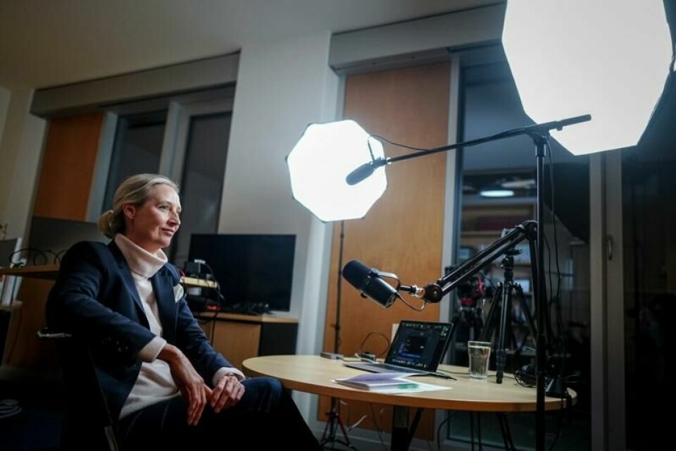 Alice Weidel, leder for Alternativ for Tyskland (AfD), stilte til nettprat med milliardær og X-eier Elon Musk torsdag kveld. Alice Weidel, leder for Alternativ for Tyskland (AfD), stilte til nettprat med milliardær og X-eier Elon Musk torsdag kveld. Foto: Kay Nietfeld / AP / NTB