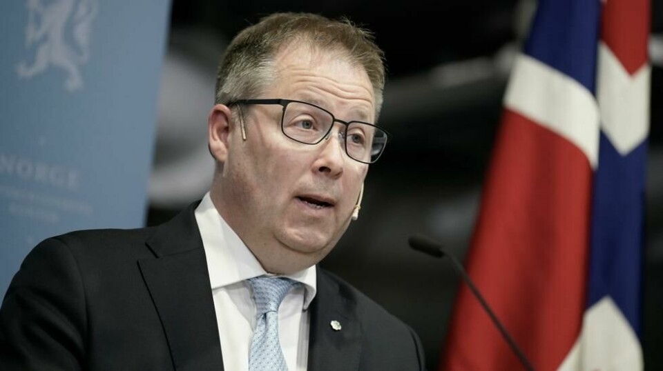Nå skal Norge og Japan styrke det sikkerhets- og forsvarspolitiske samarbeidet. Det er i Norges interesse å knytte tettere kontakt med likesinnede, mener forsvarsminister Bjørn Arild Gram (Sp). Foto: Stian Lysberg Solum / NTB