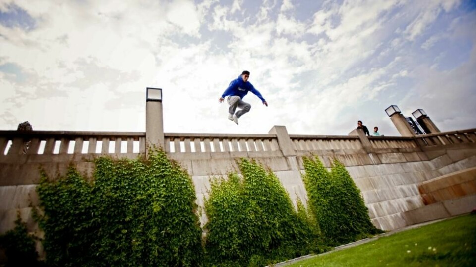 Parkour er godkjent av styret i Norges idrettsforbund. Her fra Frognerparken tilbake i 2009. Foto: Tore Meek / NTB.