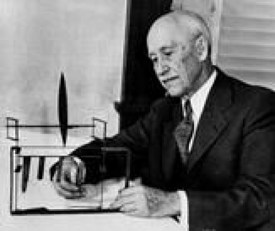 Orville Wright rakk å se flyindustrien ta kvantesprang fra den første flyturen i 1903 til slutten av andre verdenskrig med supersoniske fly. Dette bildet er fra 1946. Orville Wright rakk å se flyindustrien ta kvantesprang fra den første flyturen i 1903 til slutten av andre verdenskrig med supersoniske fly. Dette bildet er fra 1946. Foto: AP