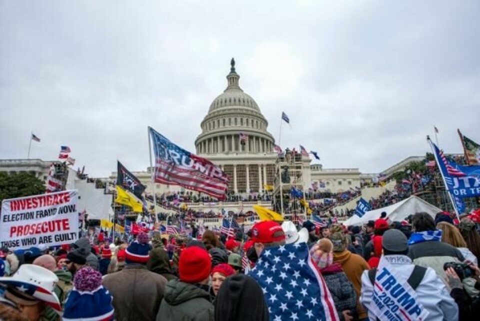 6. januar 2021 ble kongressen i USA stormet, i et forsøk på å stanse godkjenningen av presidentvalget. Svært mange av de som deltok i stormingen var støttespillere av tidligere president Donald Trump. 6. januar 2021 ble kongressen i USA stormet, i et forsøk på å stanse godkjenningen av presidentvalget. Svært mange av de som deltok i stormingen var støttespillere av tidligere president Donald Trump. Foto: Jose Luis Magana/NTB