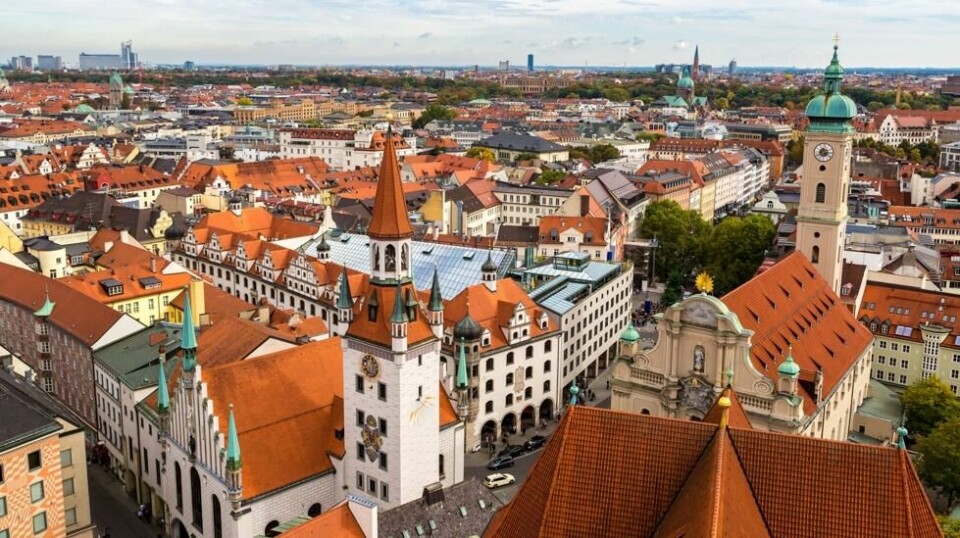 Stadig flere nordmenn reiser til Derricks gamle jaktmarker. Foto: Colourbox.com