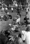 Miljøet i Slottsparken, sommeren 1971. Foto: T. Skillestad / SCANPIX